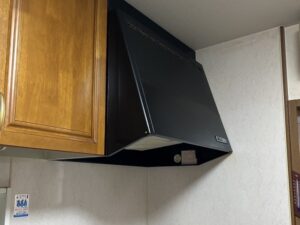 広島キッチン取付け隊　プロペラファンフード取替　施工前　　